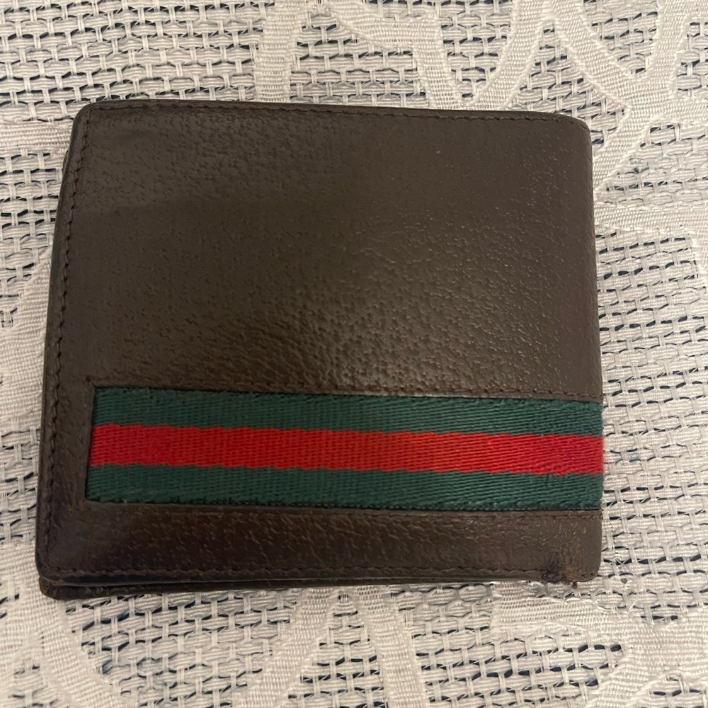 Authentic Gucci Gg Stripe Bi-Fold Wallet